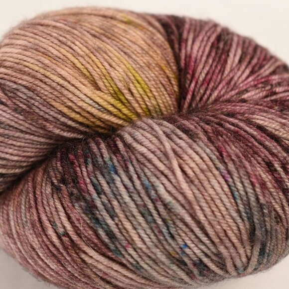 PLUCKY KNITTER Solo Fingering Yarn Merino Wool Mulberry Silk 475 Yards Homespun - Picture 2 of 3